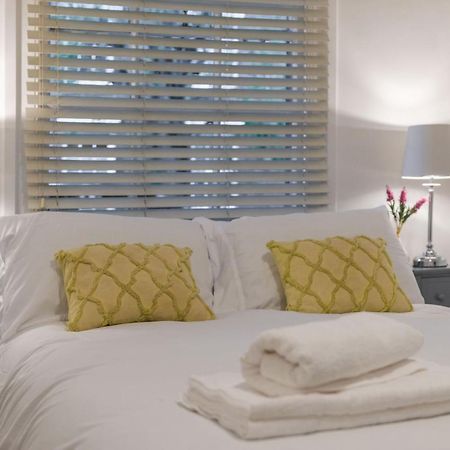 Three-Bedroom Bliss In London Town Esterno foto