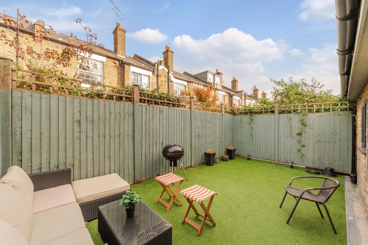 Three-Bedroom Bliss In London Town Esterno foto