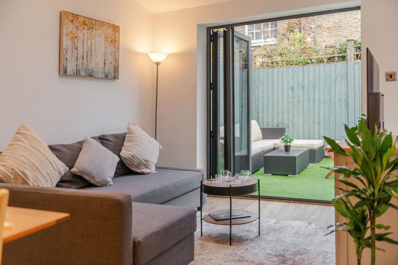 Three-Bedroom Bliss In London Town Esterno foto