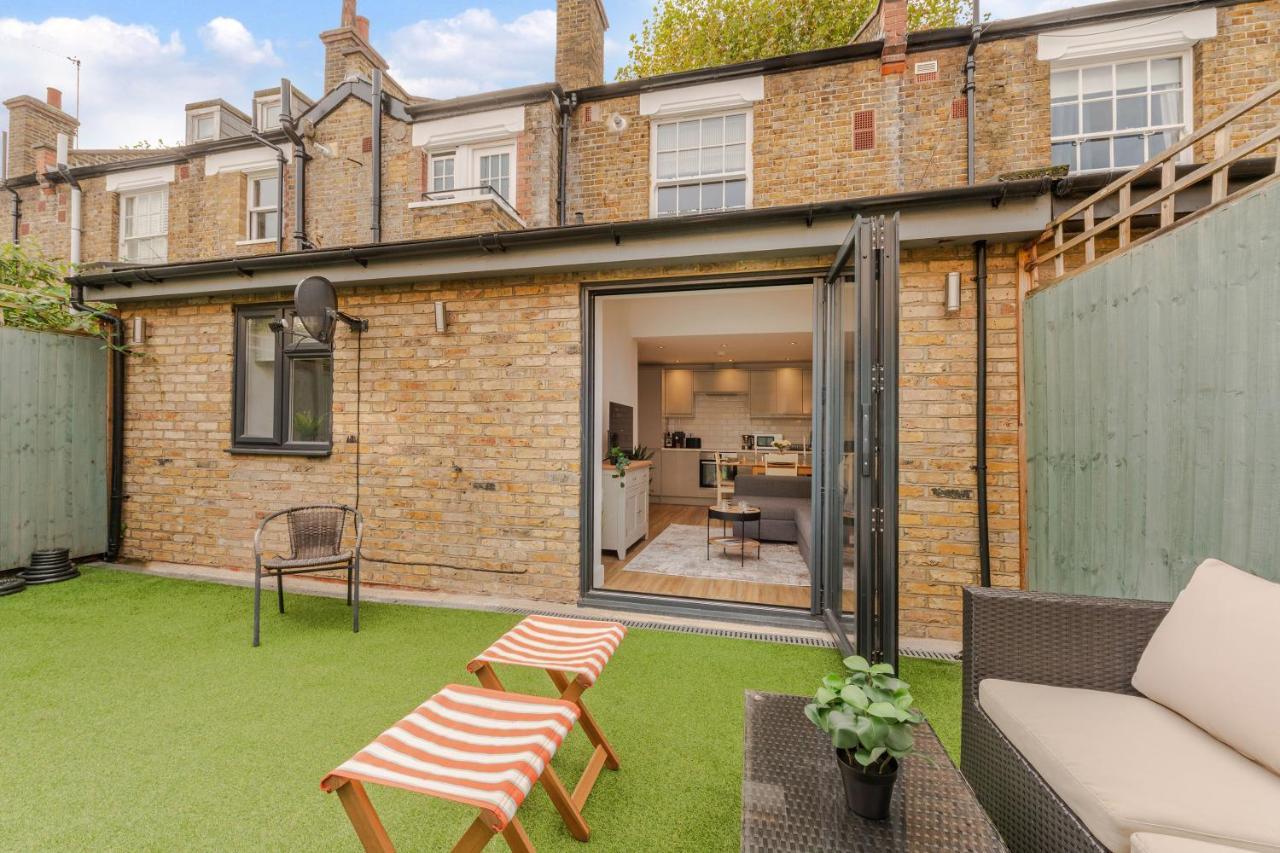 Three-Bedroom Bliss In London Town Esterno foto