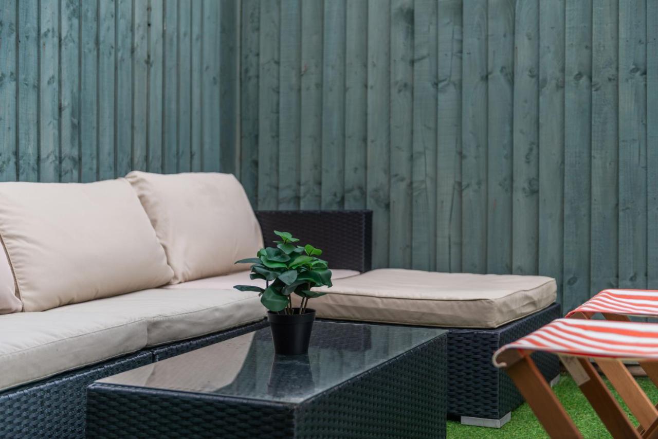 Three-Bedroom Bliss In London Town Esterno foto