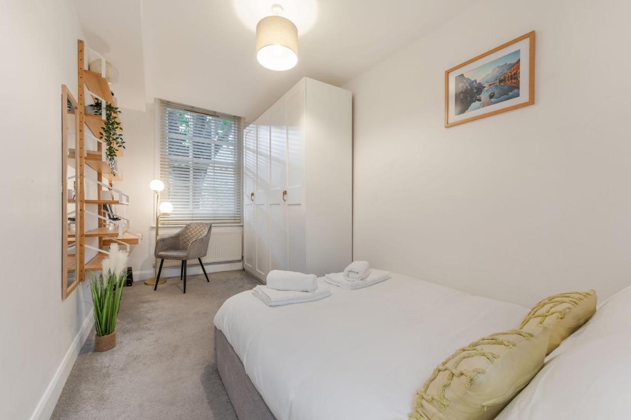 Three-Bedroom Bliss In London Town Esterno foto